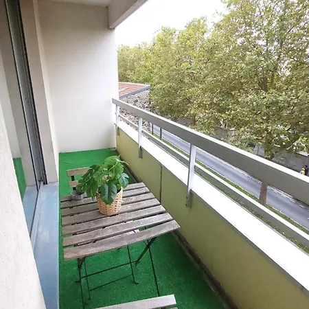 Apartment Cozy Nest,paris,opera,disney,la Defense,