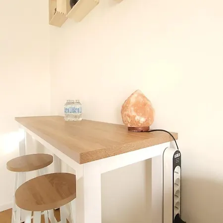 Cozy Nest,paris,opera,disney,la Defense, Apartment *